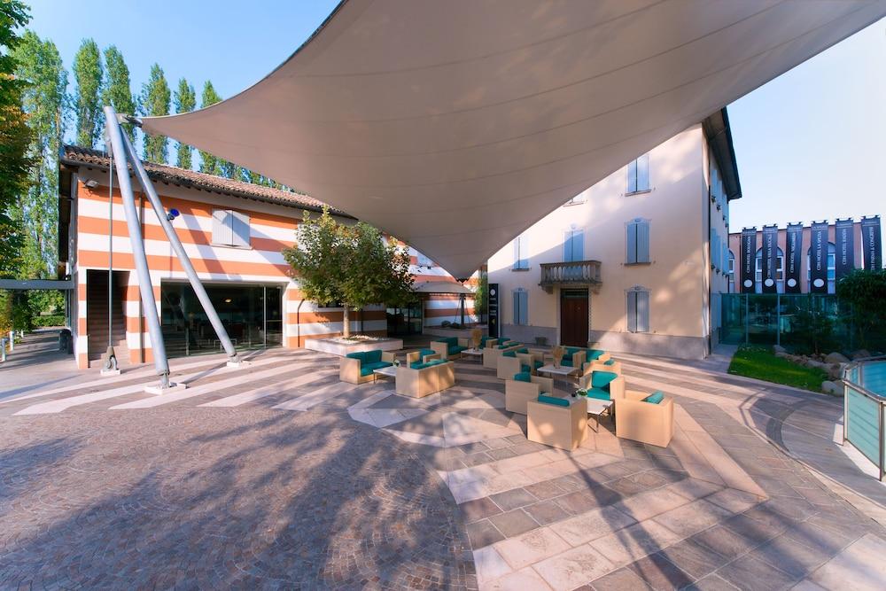 Hotel Villa Ducale Парма Екстер'єр фото