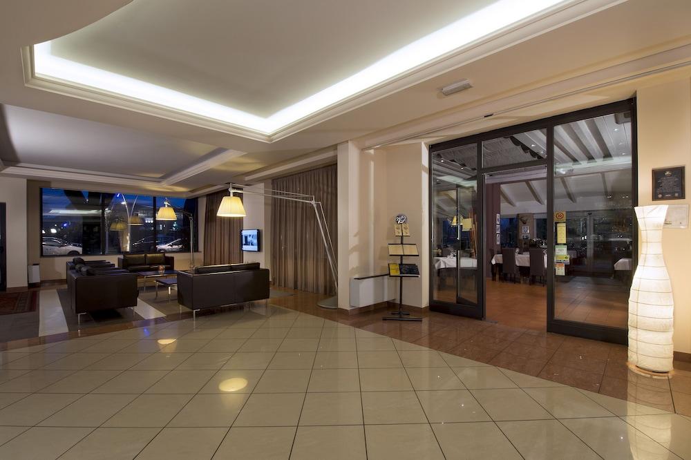 Hotel Villa Ducale Парма Екстер'єр фото